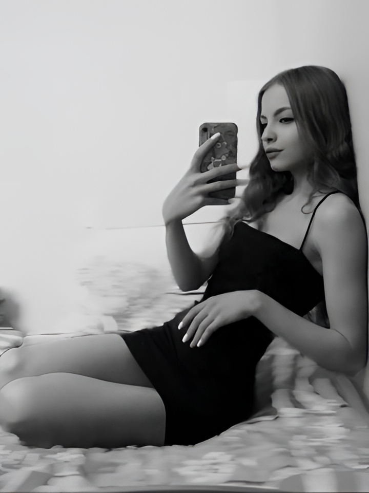 Беатриса привлекательная девушка из Валуек цена от 5000 руб