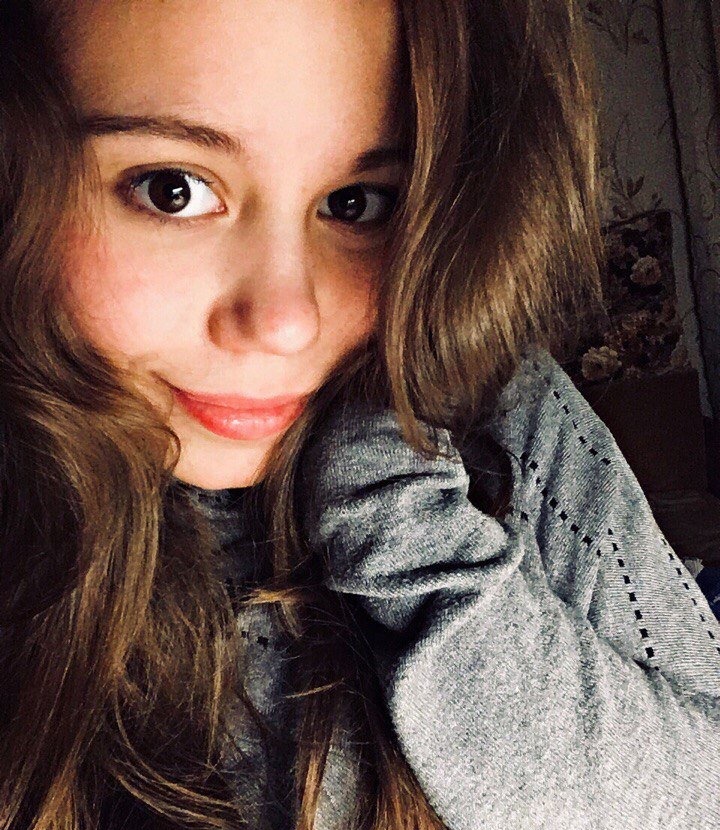 Млада привлекательная девушка из Валуек цена от 3000 руб